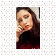 Dal 2016 Insegnante MAD presso le scuole primarie impartisce lezioni private delle materie letterarie